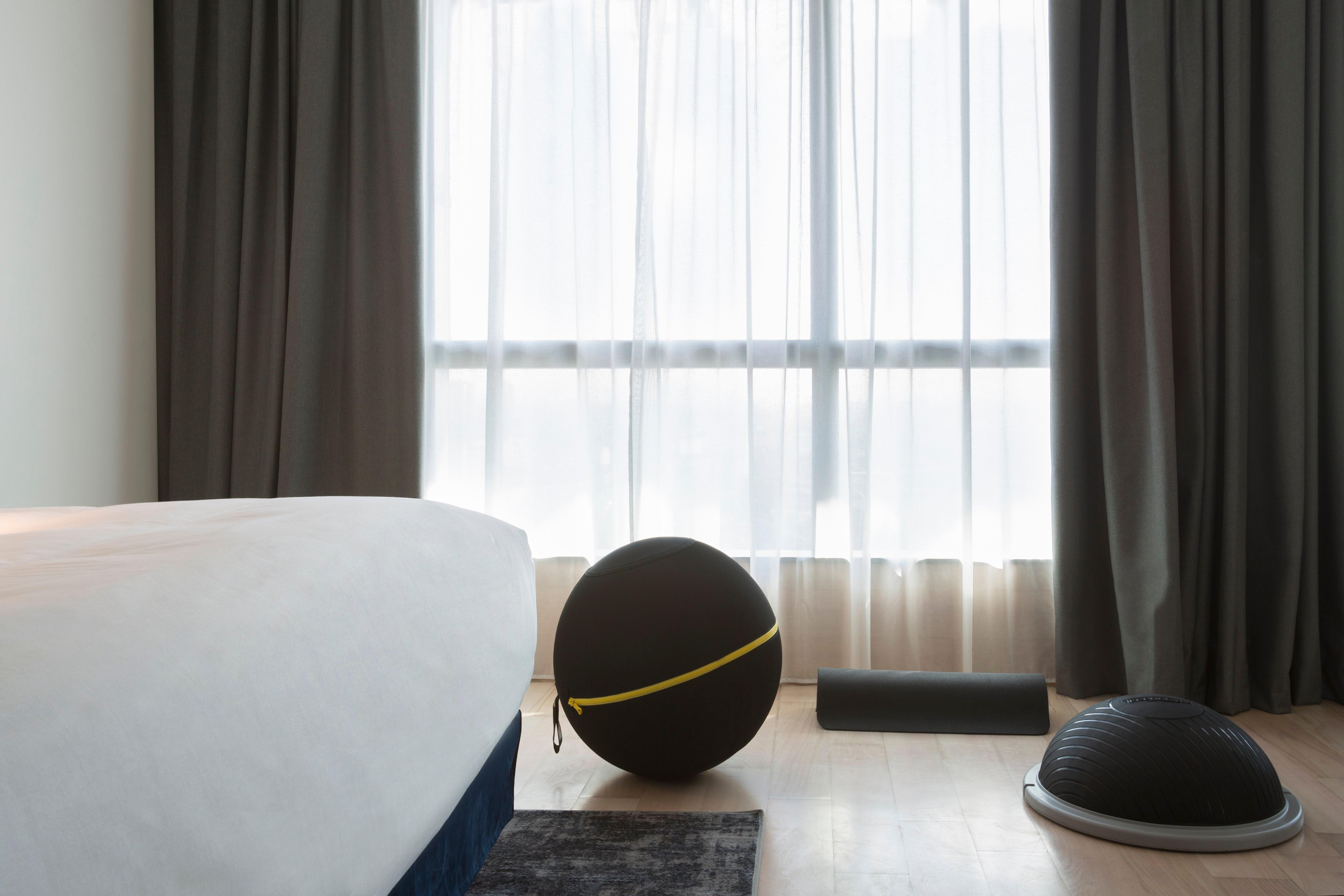 Hotel Voco Milan-Fiere By Ihg Extérieur photo