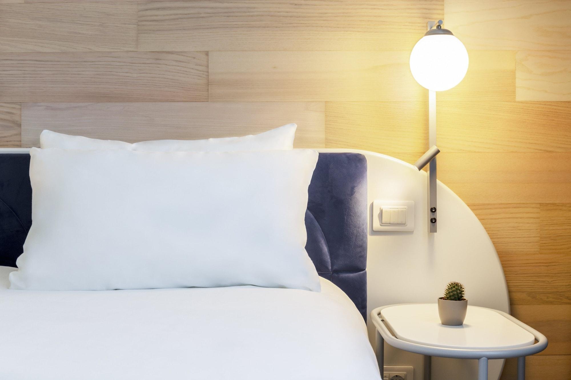 Hotel Voco Milan-Fiere By Ihg Extérieur photo